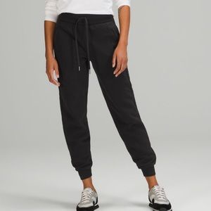 Lulu lemon scuba highrise joggers